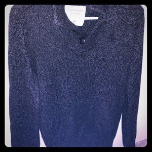 Brand new Abercrombie Fitch. Size medium